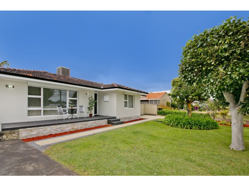 24 Glover Street, Dianella WA 6059
