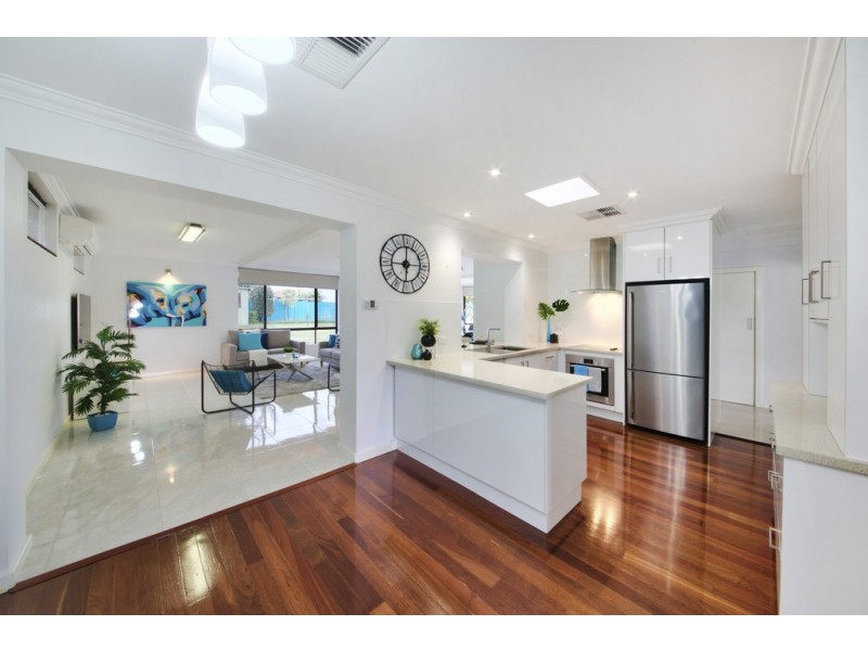 24 Glover Street, Dianella WA 6059