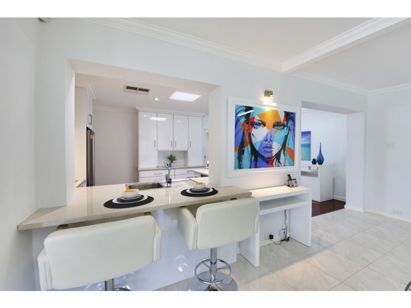 24 Glover Street, Dianella WA 6059