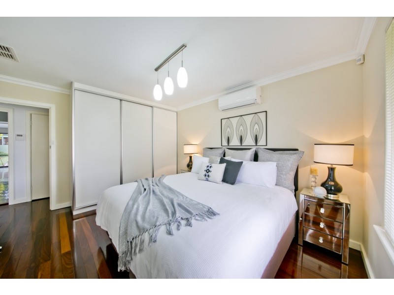 24 Glover Street, Dianella WA 6059