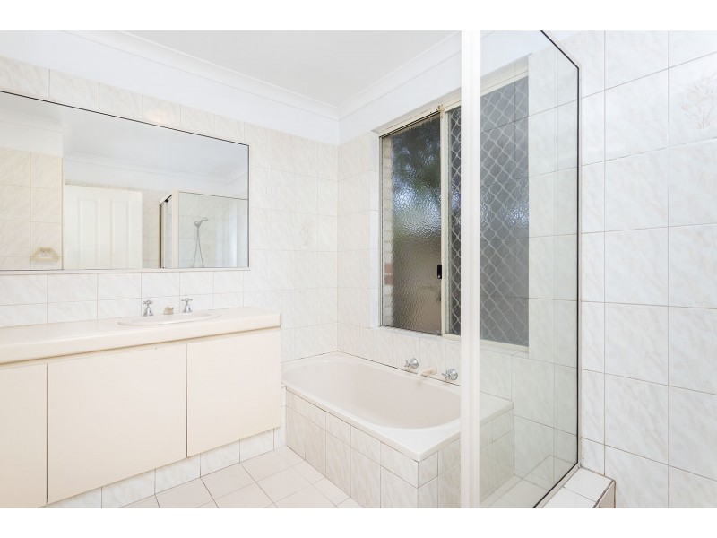 49 Parsons Way, Innaloo WA 6018