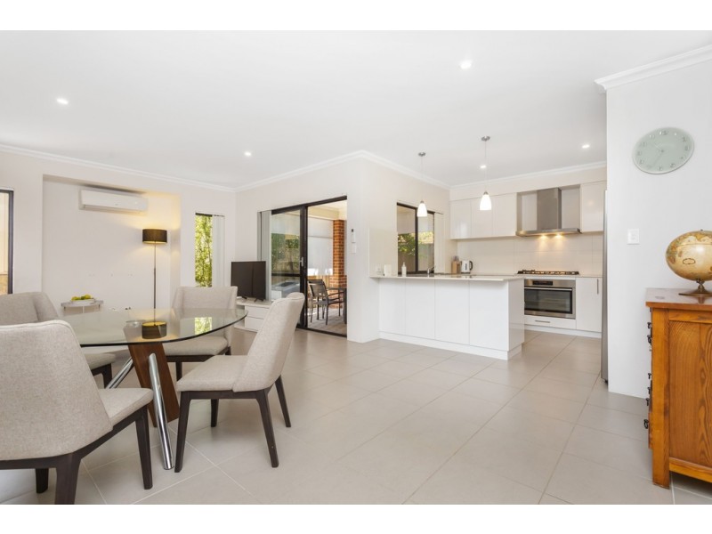 9C Jacqueline St, Bayswater WA 6053