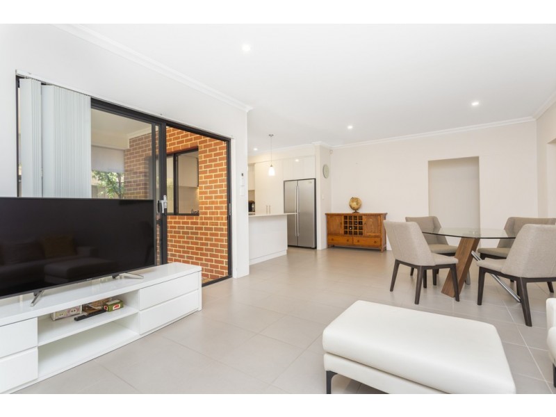 9C Jacqueline St, Bayswater WA 6053
