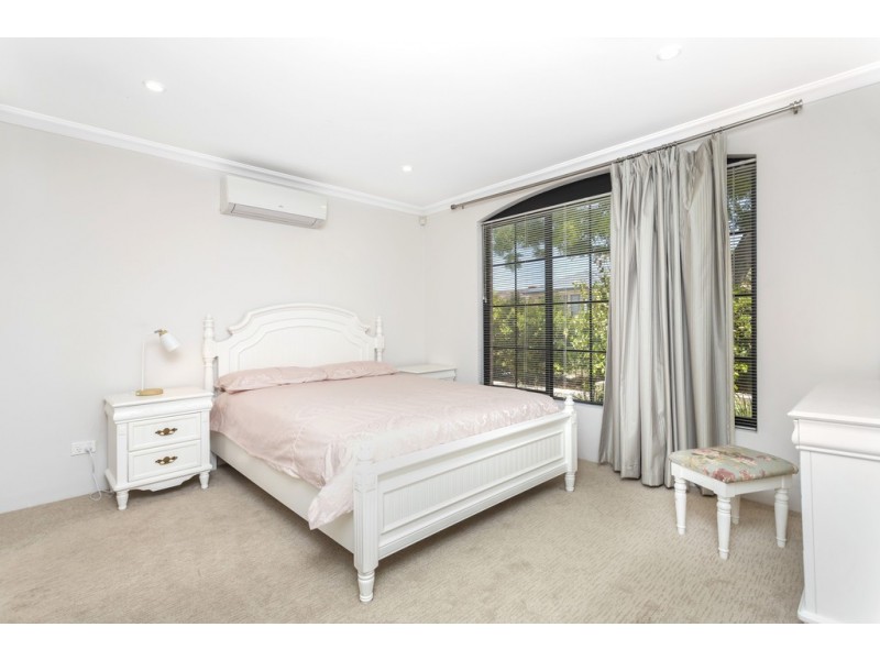 9C Jacqueline St, Bayswater WA 6053