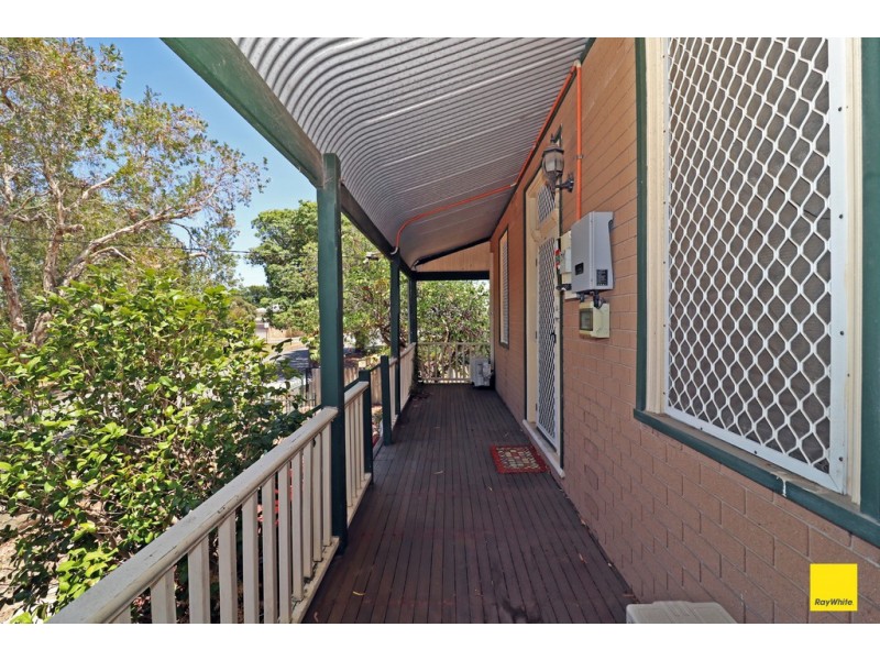 28 Anzac Terrace, Bassendean WA 6054