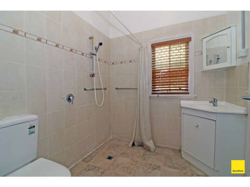 28 Anzac Terrace, Bassendean WA 6054