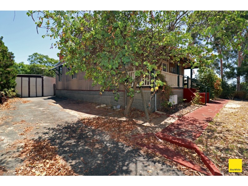 28 Anzac Terrace, Bassendean WA 6054