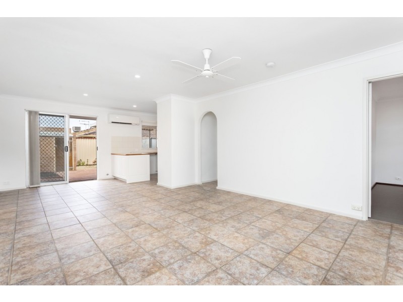 2/47 Alston Avenue, Como WA 6152
