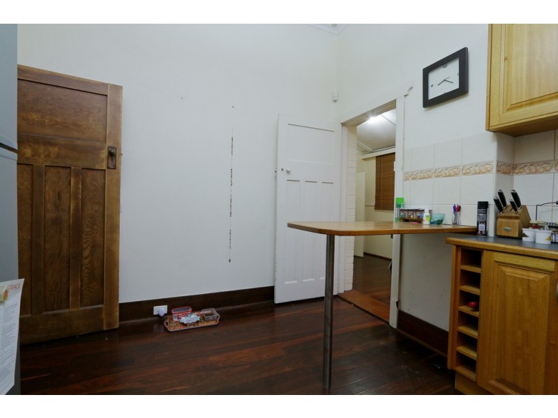 195 Railway Pde, Maylands WA 6051