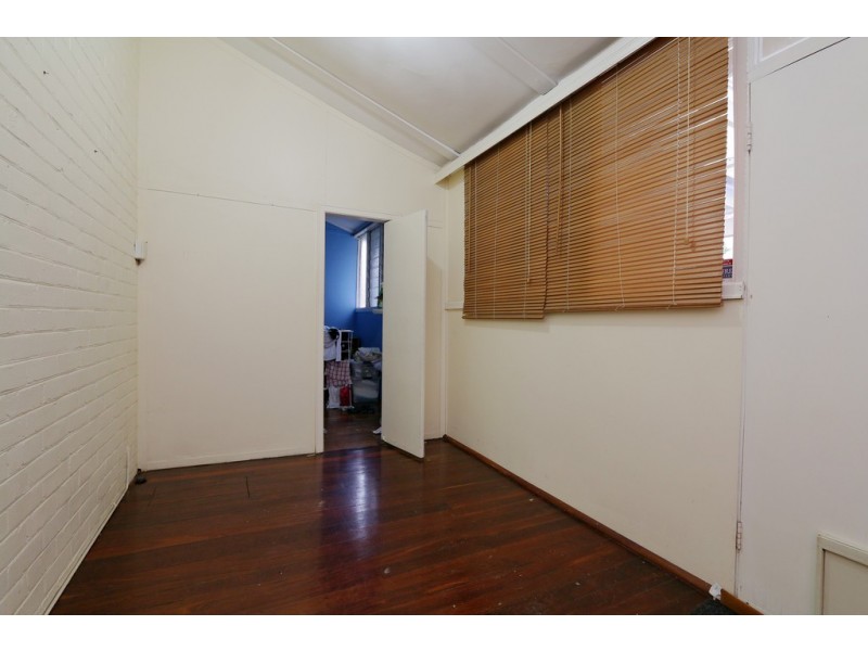 195 Railway Pde, Maylands WA 6051