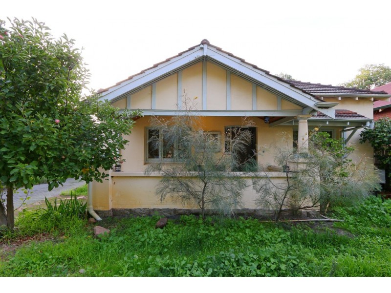 195 Railway Pde, Maylands WA 6051