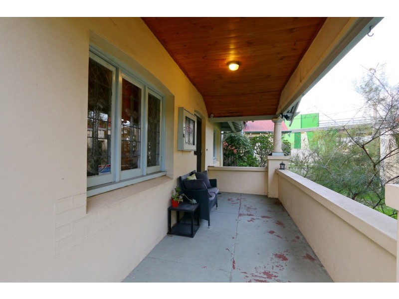 195 Railway Pde, Maylands WA 6051