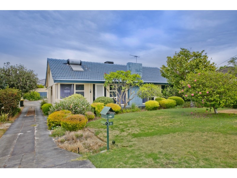 64 Howes Crescent, Dianella WA 6059