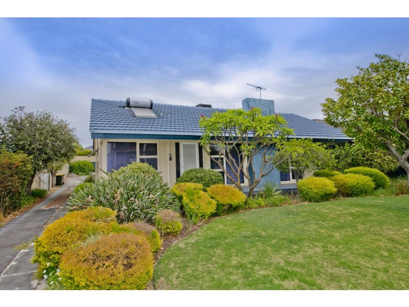 64 Howes Crescent, Dianella WA 6059