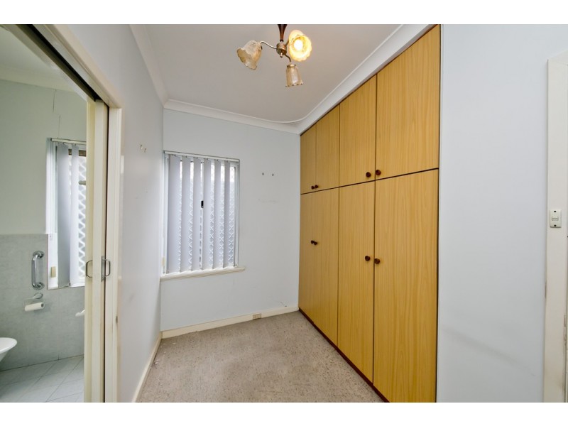 64 Howes Crescent, Dianella WA 6059