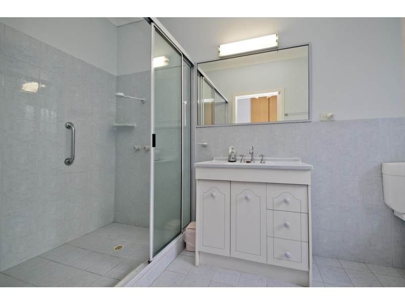 64 Howes Crescent, Dianella WA 6059