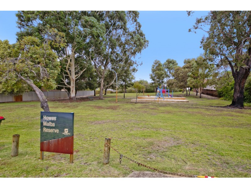 64 Howes Crescent, Dianella WA 6059