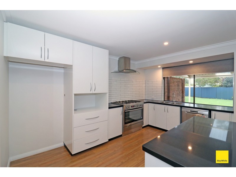 14 Freeland Way, Eden Hill WA 6054