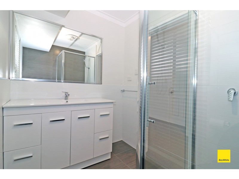 14 Freeland Way, Eden Hill WA 6054