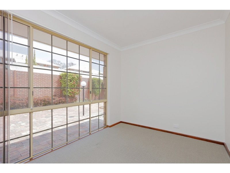 2/163 Railway Pde, Mount Lawley WA 6050