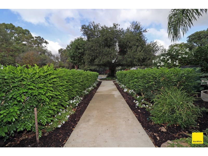 20 Fisher Street, Bassendean WA 6054