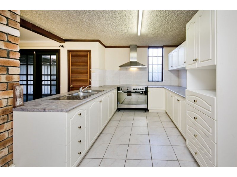 368 Alexander Drive, Dianella WA 6059