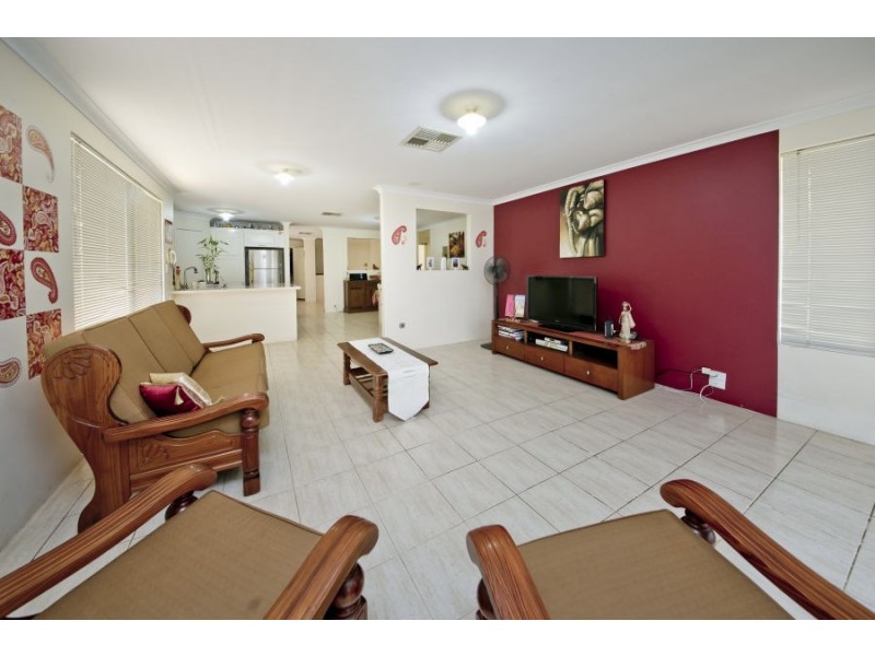 93 Cleveland Street, Dianella WA 6059