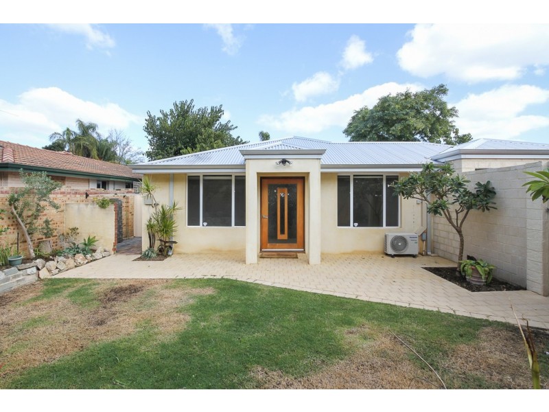 423 The Strand, Dianella WA 6059