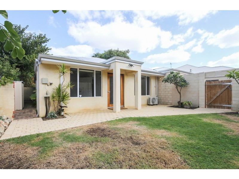 423 The Strand, Dianella WA 6059