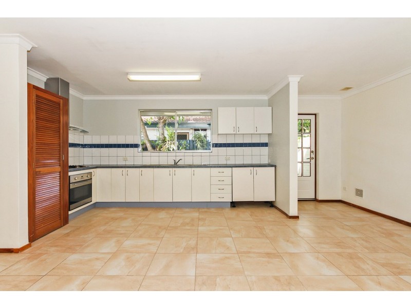 423 The Strand, Dianella WA 6059