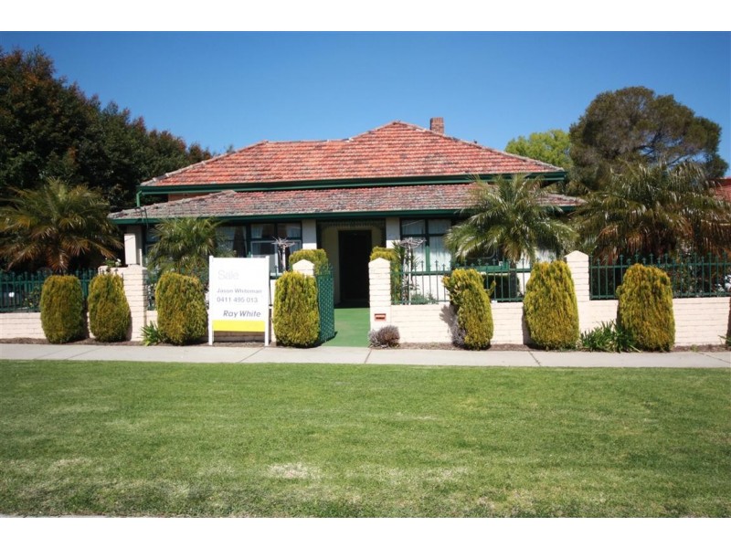 17 Holmesdale Road, Woodbridge WA 6056