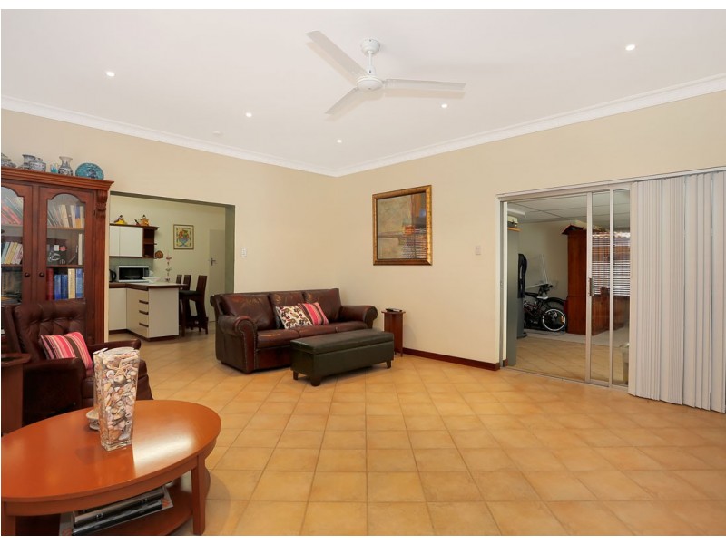 252 The Strand, Dianella WA 6059