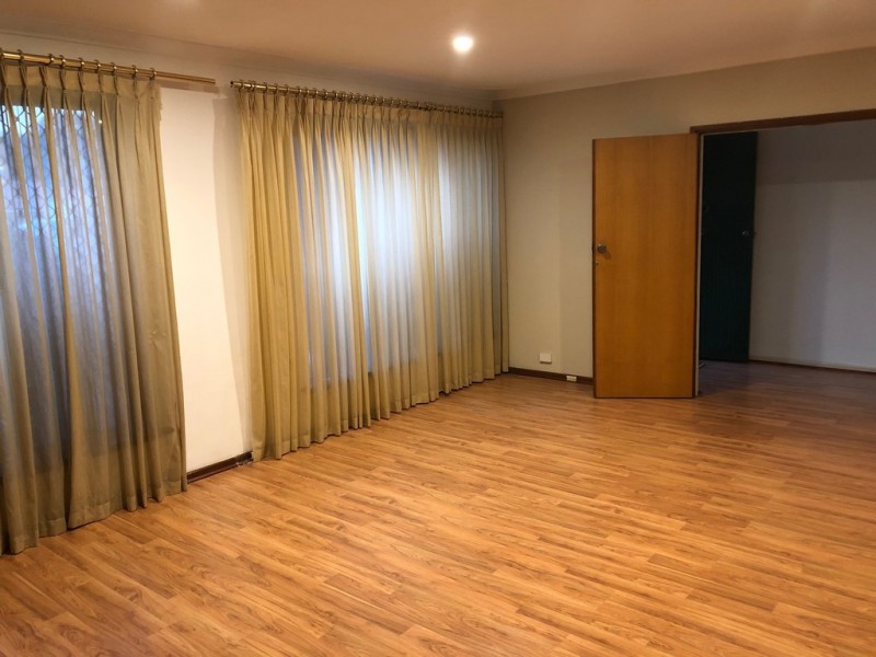 15 Collingwood Street, Dianella WA 6059