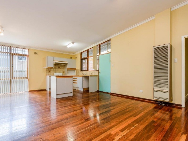 12 Jervios Street, Dianella WA 6059