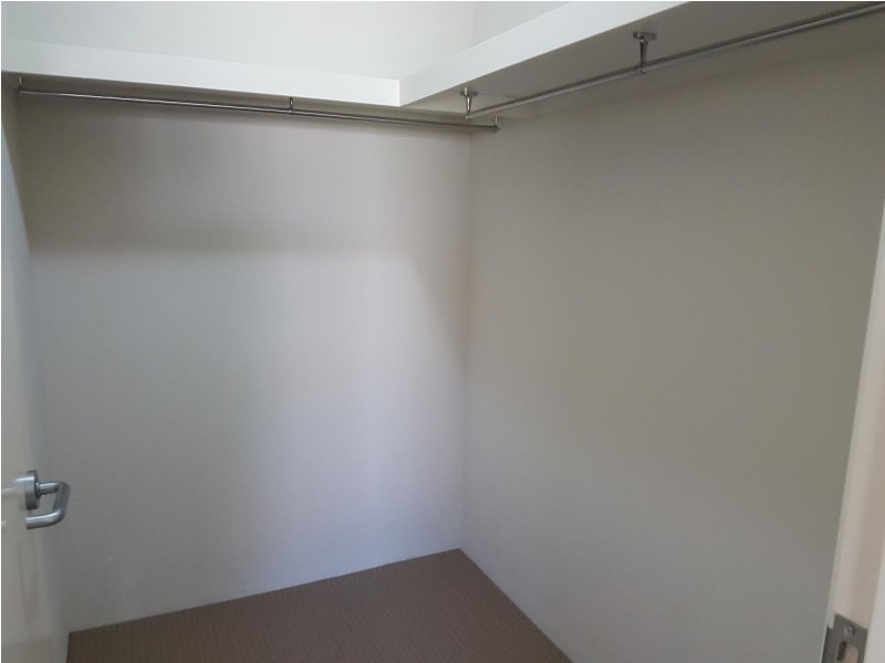 4/16 Larwood Cres, High Wycombe WA 6057