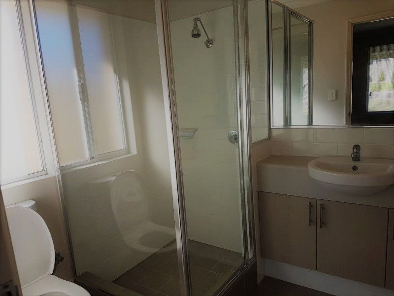 4/16 Larwood Cres, High Wycombe WA 6057