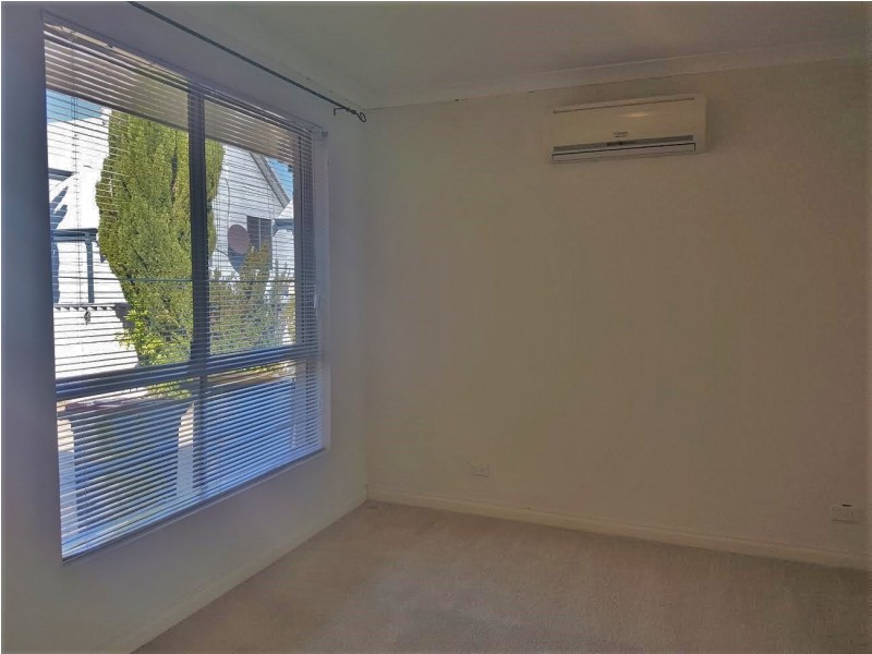 28B Windemere Cres, Nollamara WA 6061