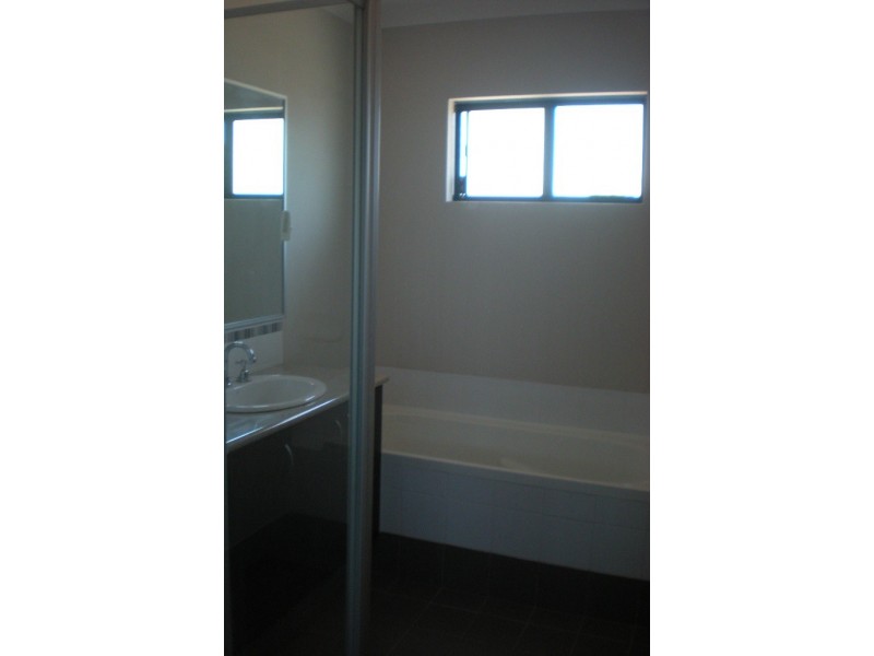 52a Cleveland Street, Dianella WA 6059