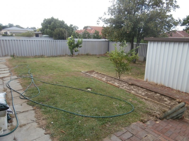 8 Cowie Place, Dianella WA 6059