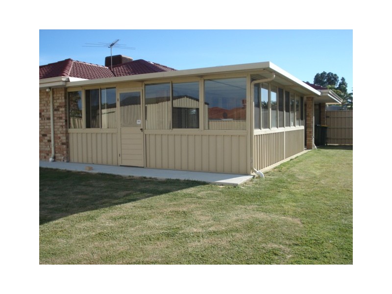 12 Cherwell Avenue, Beechboro WA 6063