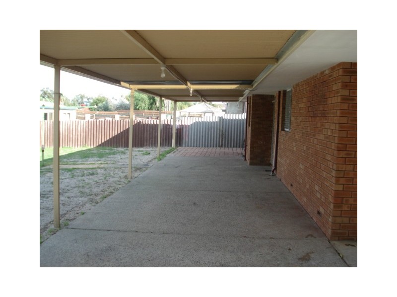 5 Gloves Place, Beechboro WA 6063