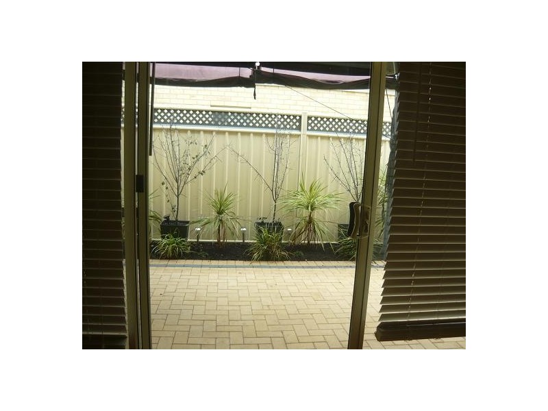 10 Almurta Street, Nollamara WA 6061