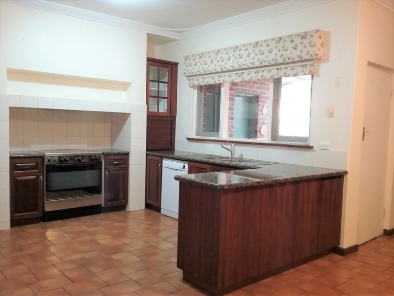 27 Camden Street, Dianella WA 6059