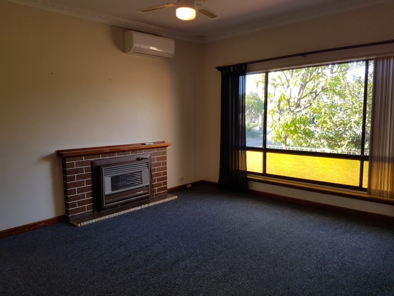 21 Cheviot Street, Dianella WA 6059