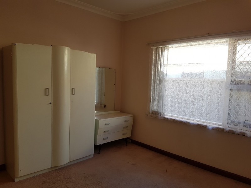 21 Cheviot Street, Dianella WA 6059