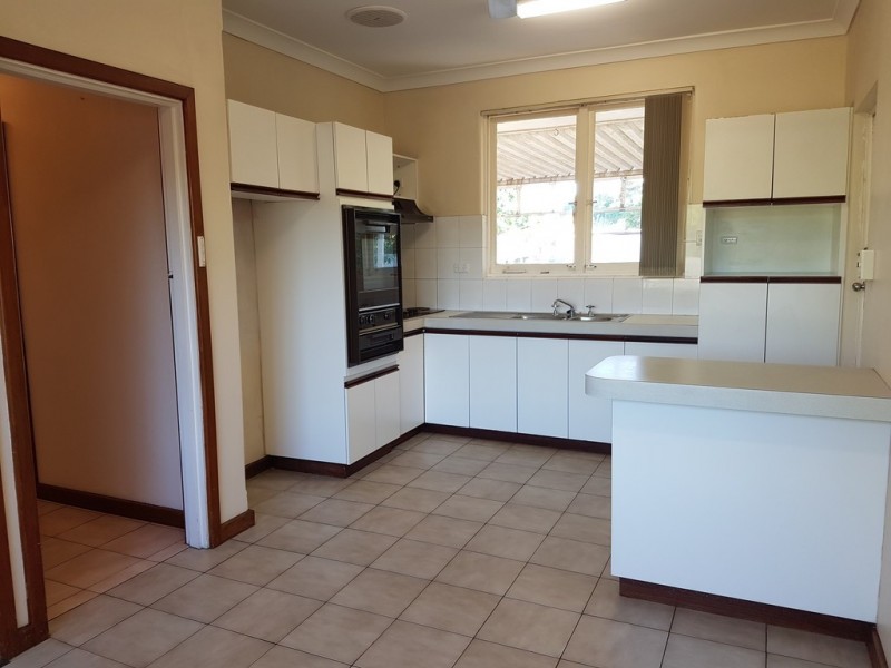 21 Cheviot Street, Dianella WA 6059