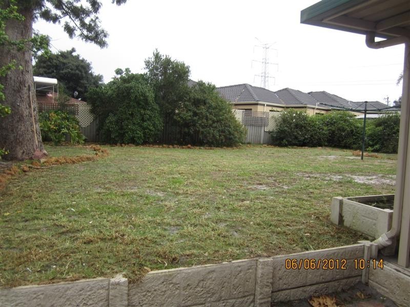 35 Cuttler Ave, Beechboro WA 6063