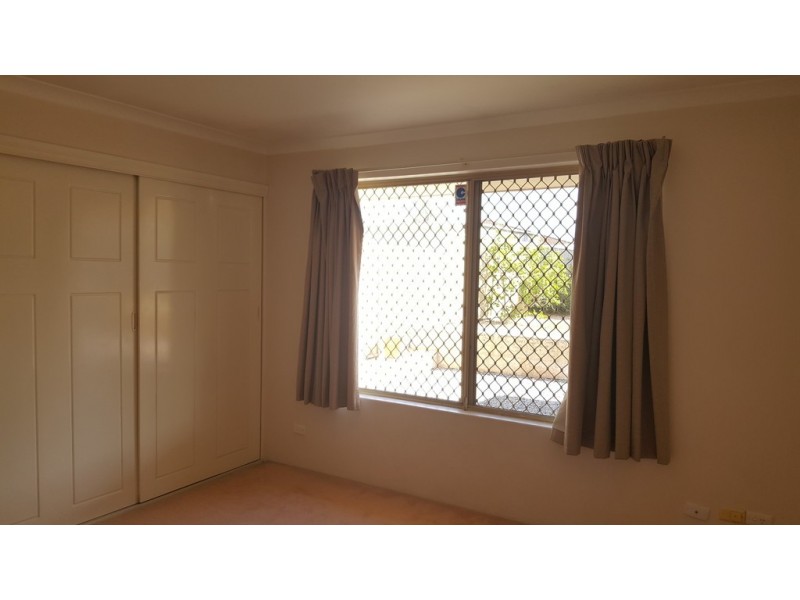 31 Augustus Way, Marangaroo WA 6064