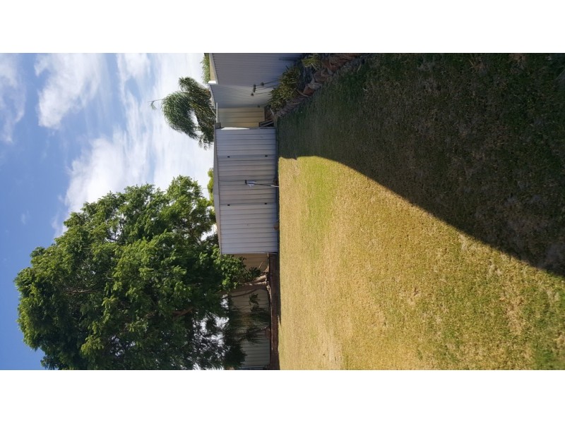 31 Augustus Way, Marangaroo WA 6064