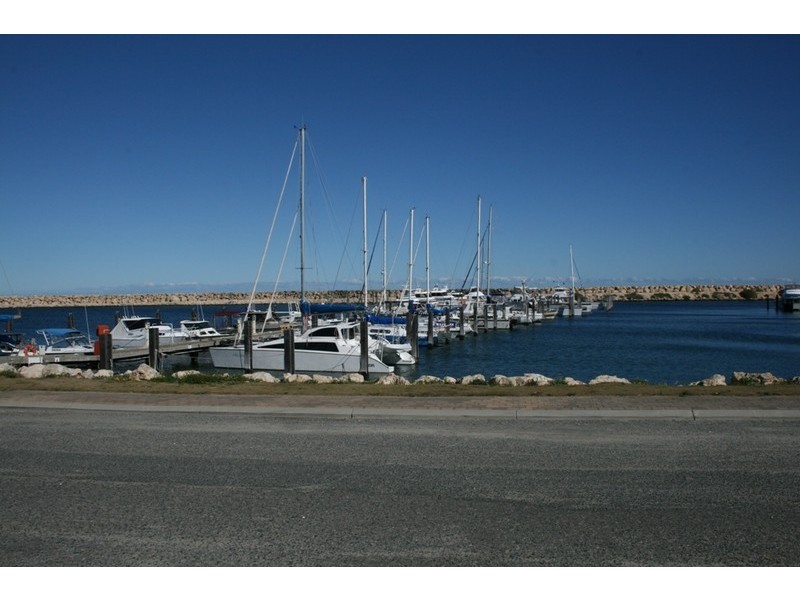 12 Whitfield Drive, Two Rocks WA 6037